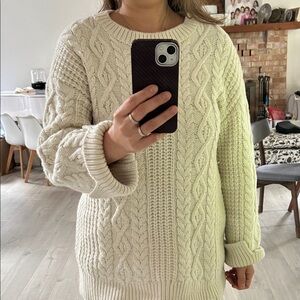 100% heavy wool Zara Cream Cable Knit Sweater